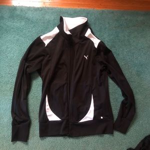 Sporty Zip Up Sweatshirt